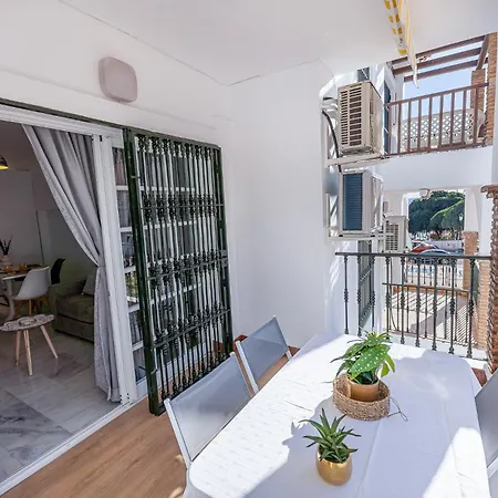 797 - En Pueblo Quinta A 1 Min De La Playa Apartment